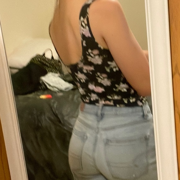 Cute floral American Eagle tank top - Picture 2 of 5